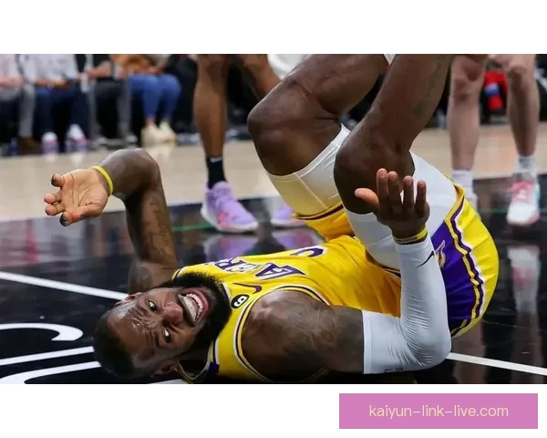 湖人对阵活塞前瞻：斯马特八村垒克勒贝尔伤情成疑